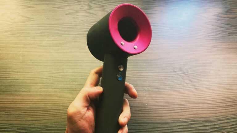 ダイソンのドライヤーを購入してわかった多くのメリット