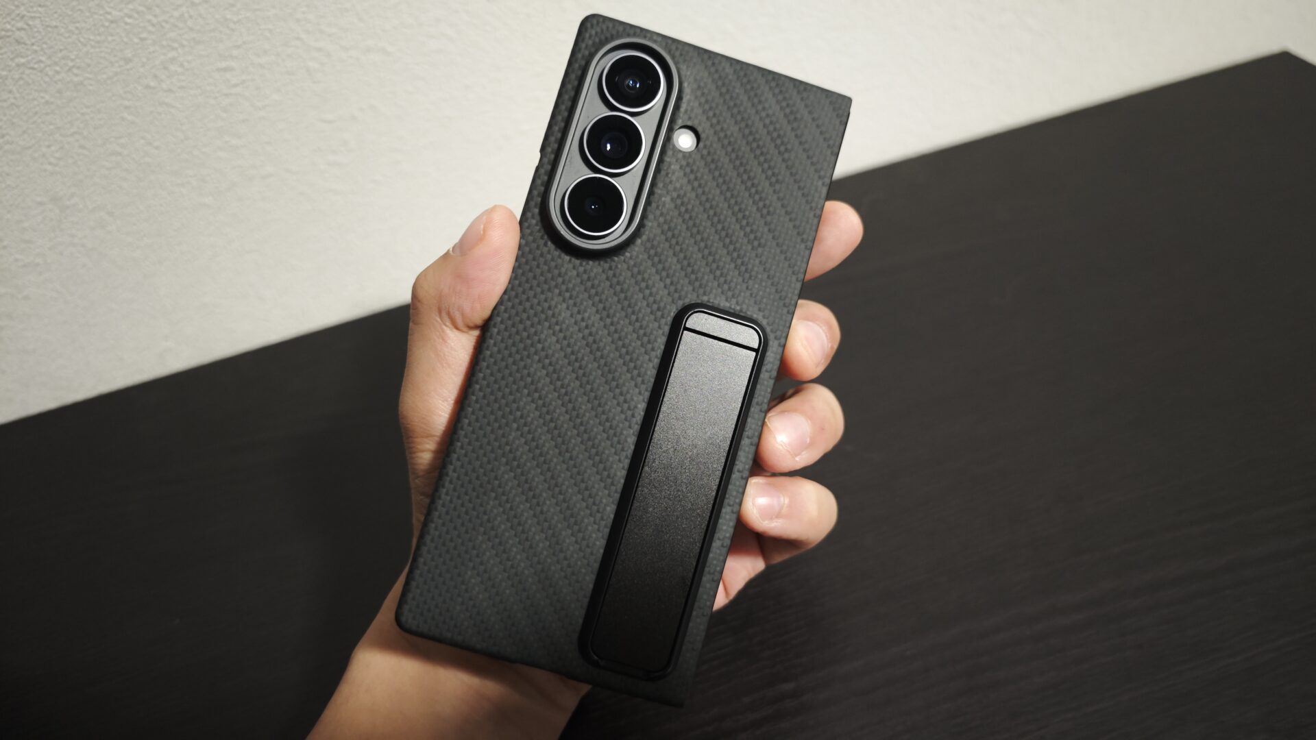 Galaxy Z Fold8 Ultra Carbon